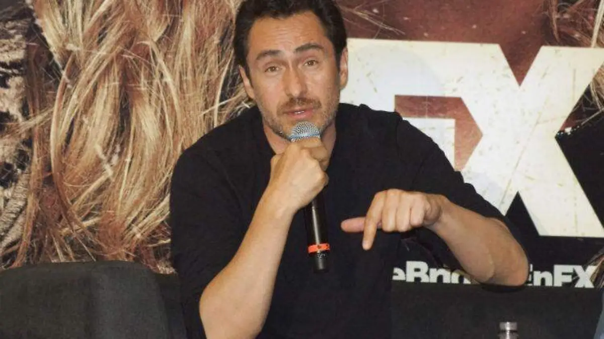 demian bichir